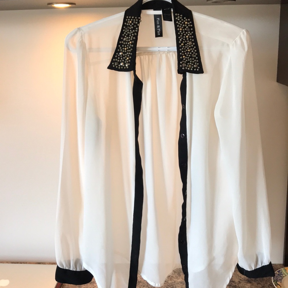 blouse